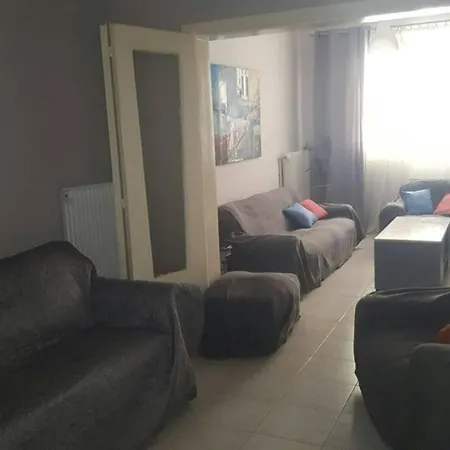 Ευρύχωρο Σπίτι Στην Πάτρα Apartment Exterior photo