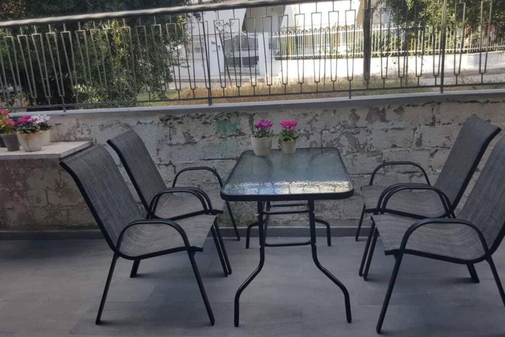 ευρύχωρο σπίτι στην Apartment *